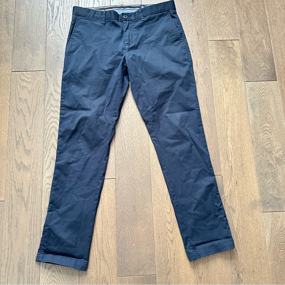 Classic Slim Fit Navy Chinos for Men 30x30